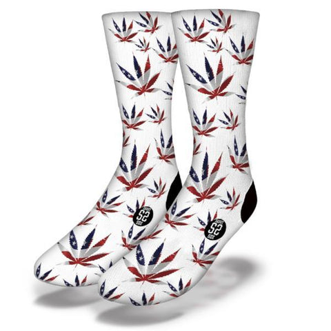 SAVVY SOX CANNABIS LEAVES AMERICA SOCKS